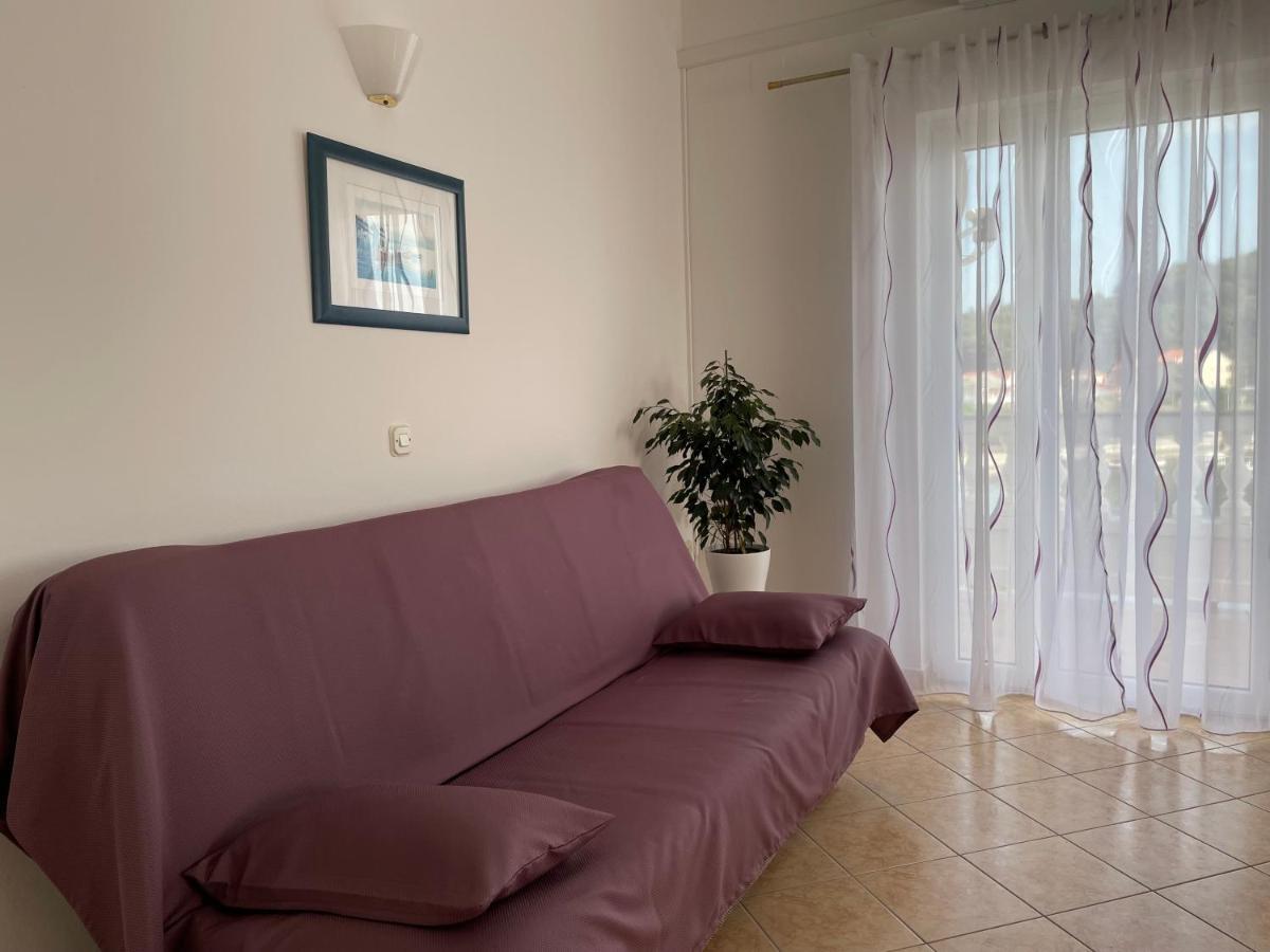 Apartmani Ruzarija Rab Town Zewnętrze zdjęcie