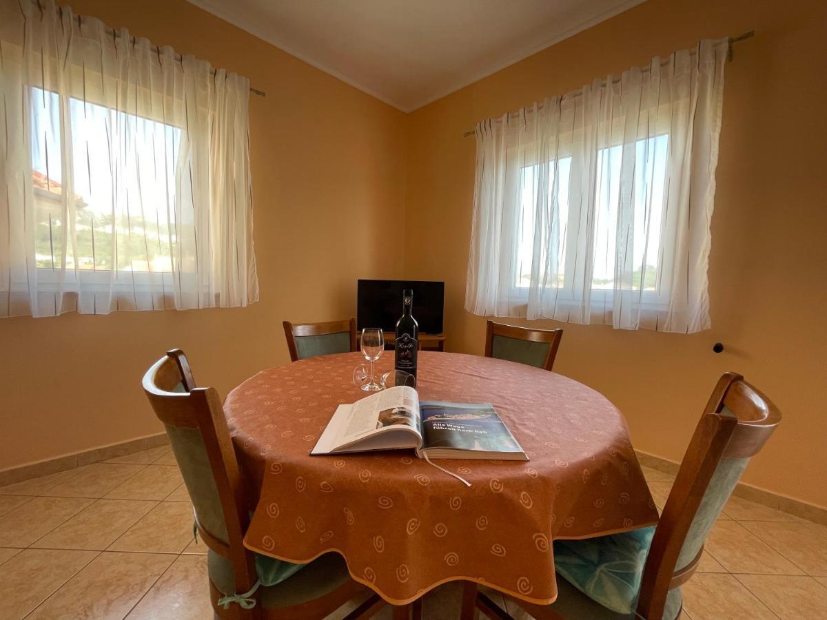Apartmani Ruzarija Rab Town Zewnętrze zdjęcie